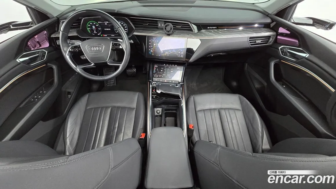 Audi e-tron 2022 из KR, фото 7