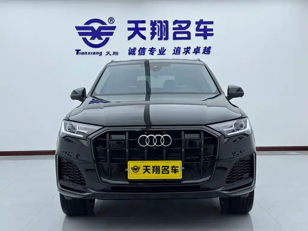 Audi Q7 2022 из CN, фото 4