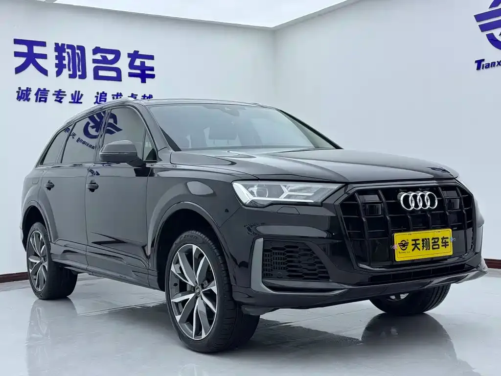 Audi Q7 2022 из CN, фото 3