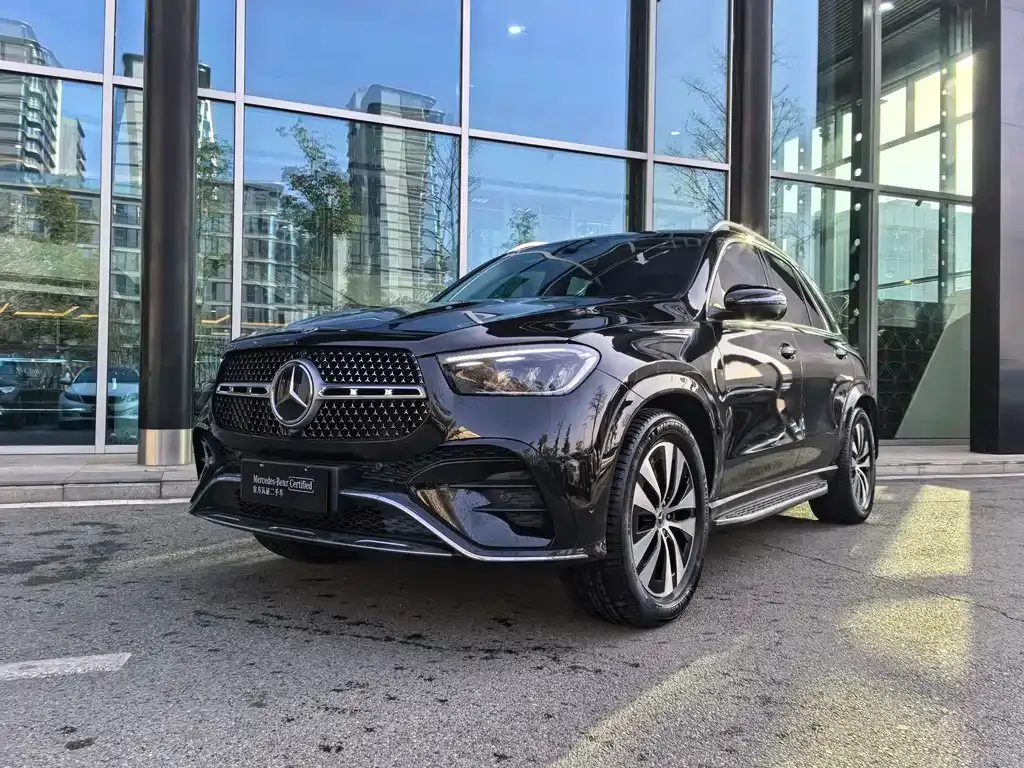 Mercedes-Benz GLE — фото 1