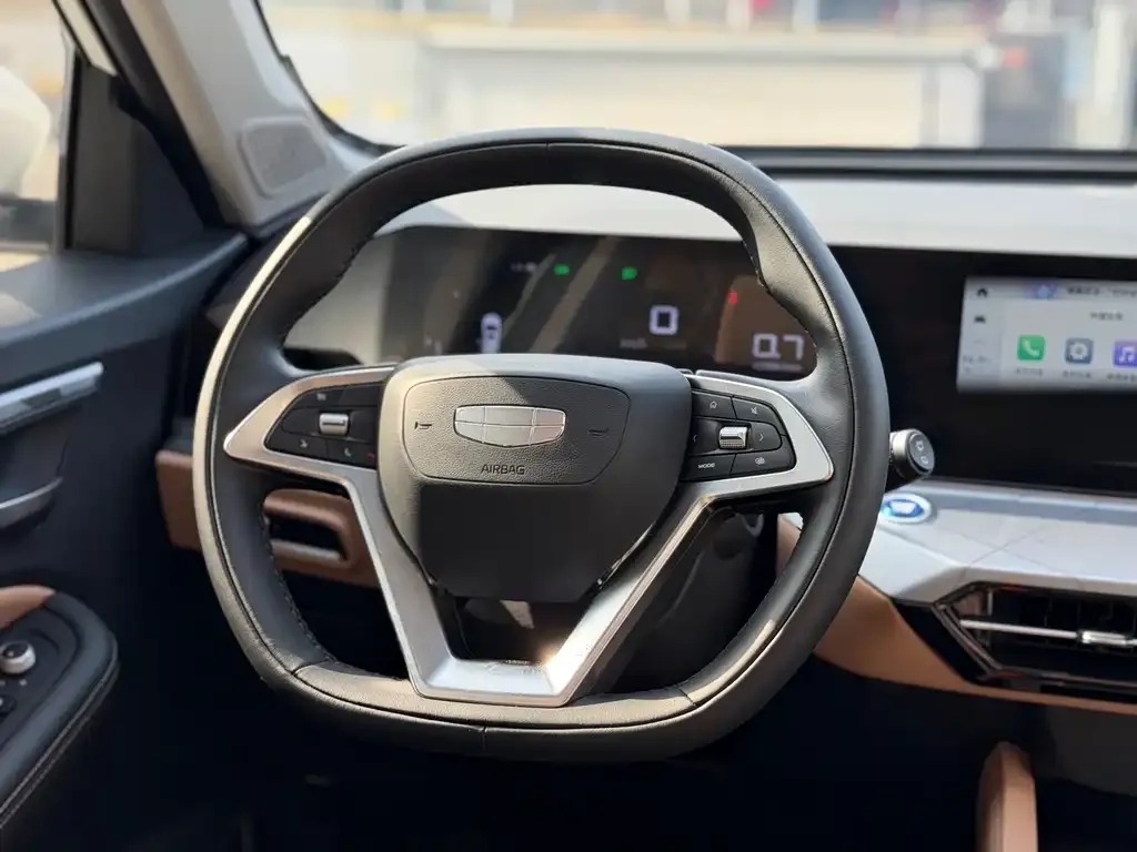 Geely Haoyue PRO — фото 2