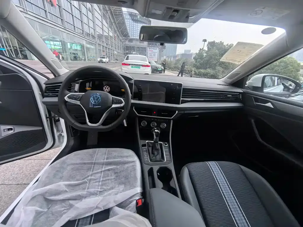 Volkswagen Sagitar 2026 из CN, фото 4
