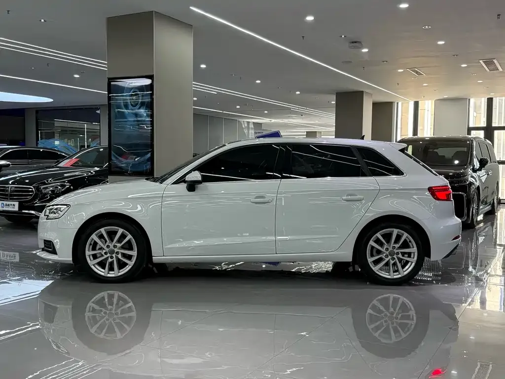 Audi A3 — фото 10