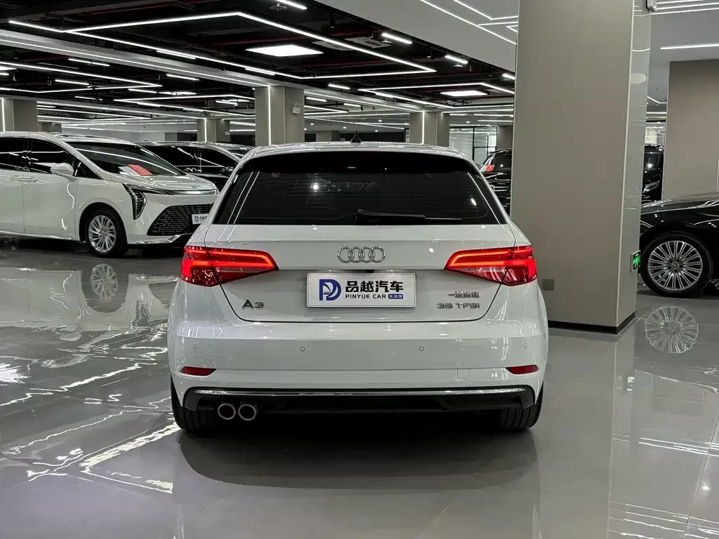Audi A3 — фото 9