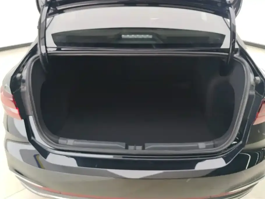 Volkswagen Lavida 2024 из CN, фото 7