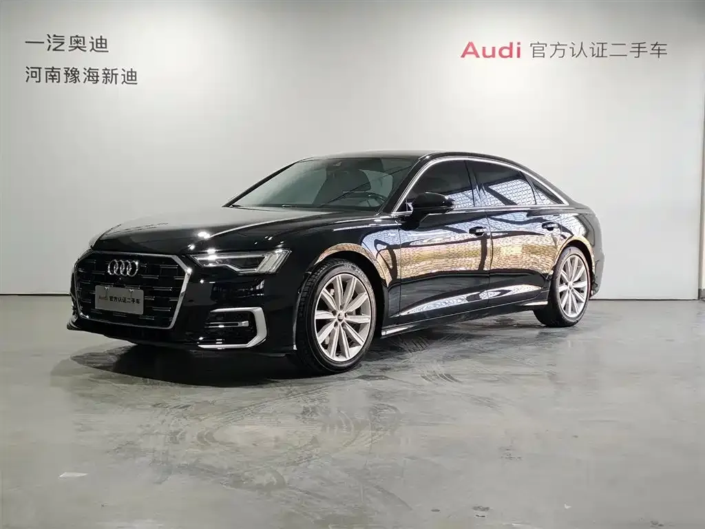Audi A6L — фото 1