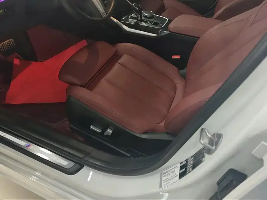 BMW 3 Series 2022 из CN, фото 5