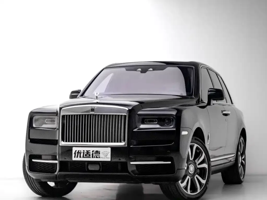 Rolls-Royce Cullinan — фото 1
