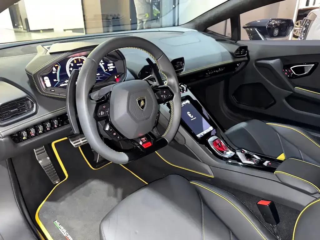 Lamborghini Huracan — фото 6