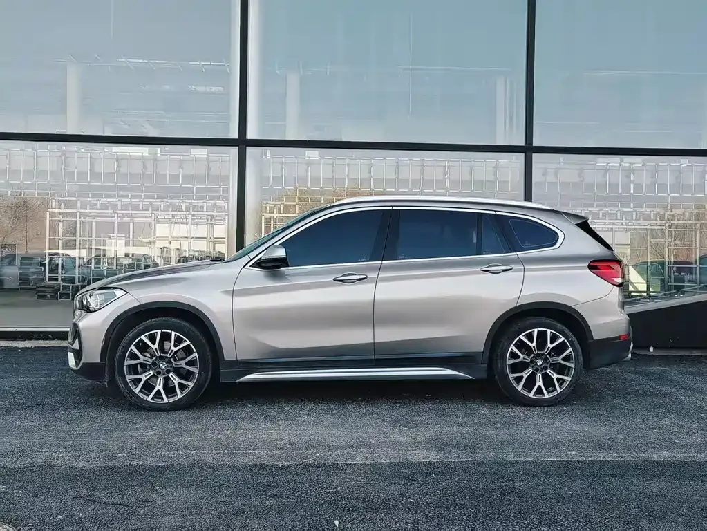 BMW X1 2023 из CN, фото 3