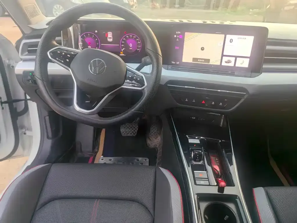 Volkswagen Lamando 2023 из CN, фото 2