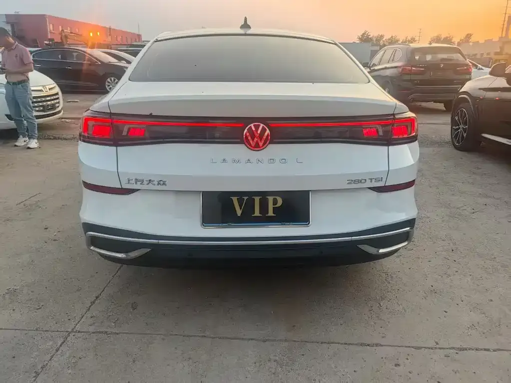 Volkswagen Lamando 2023 из CN, фото 9