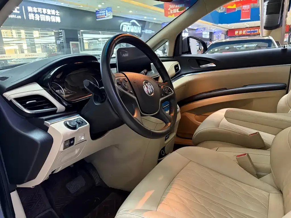 Buick GL8 2024 из CN, фото 4