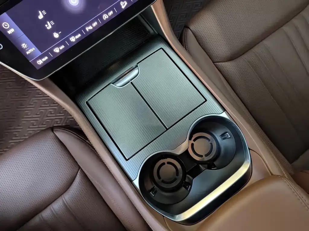 Maserati Grecale 2024 из CN, фото 8