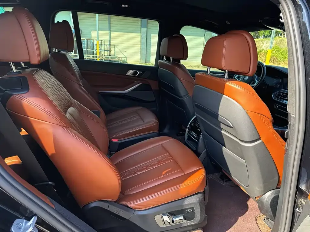 BMW X7 2021 из CN, фото 6