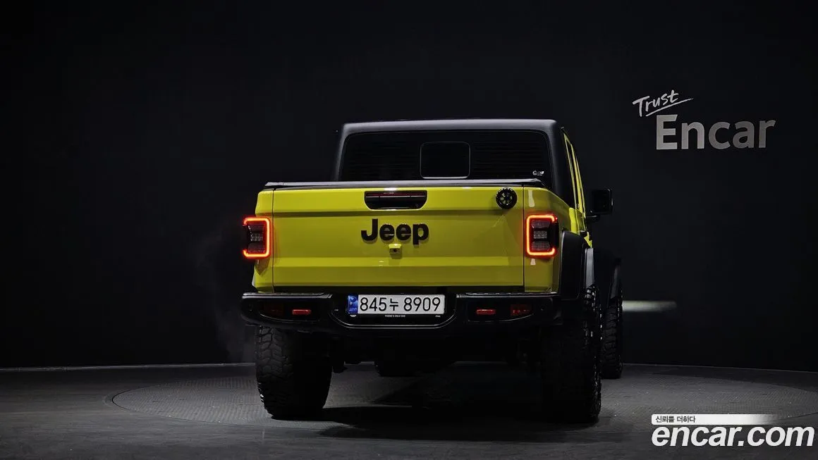Jeep Gladiator 2023 из KR, фото 2