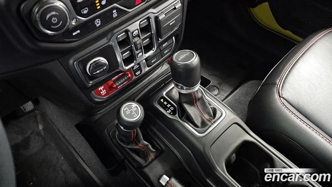 Jeep Gladiator 2023 из KR, фото 9