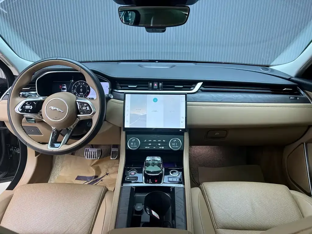 Jaguar XFL 2024 из CN, фото 7