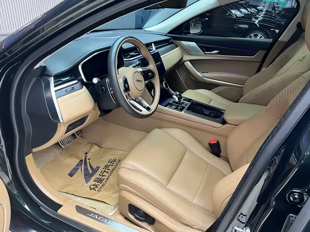 Jaguar XFL 2024 из CN, фото 10