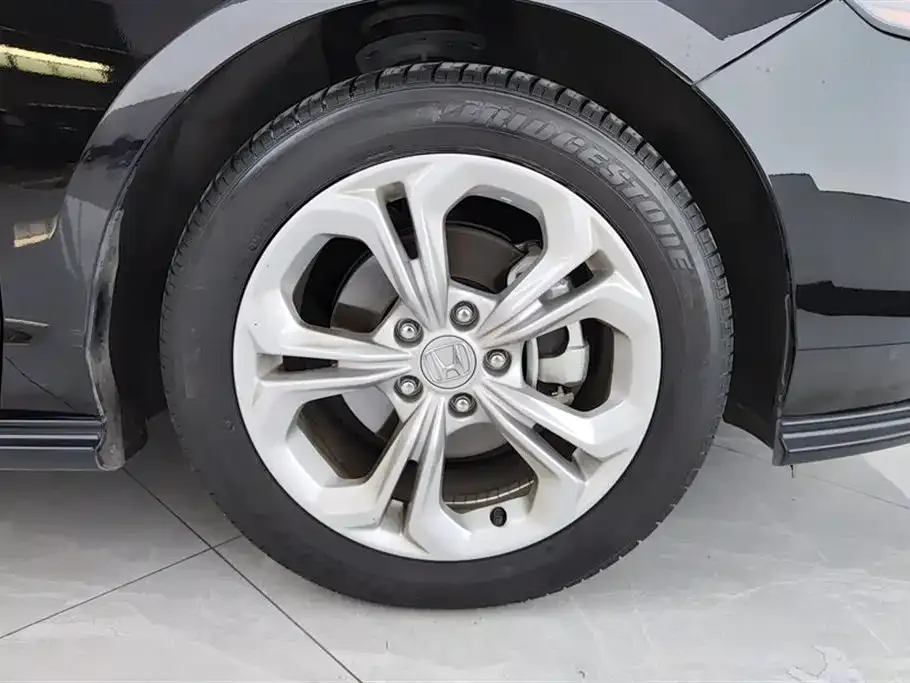 Honda Accord 2023 из CN, фото 6