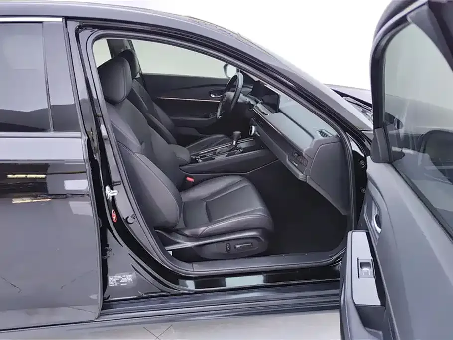 Honda Accord 2023 из CN, фото 8