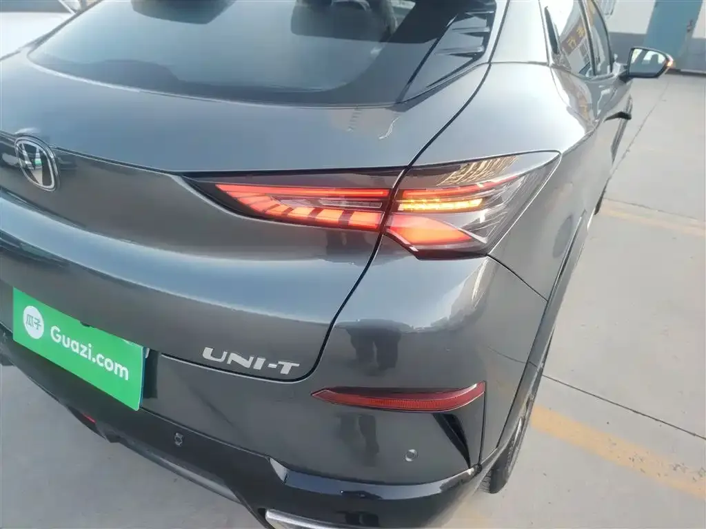 Changan UNI-T 2023 из CN, фото 4