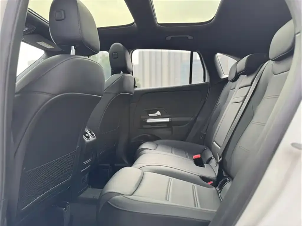 Mercedes-Benz GLA 2022 из CN, фото 4