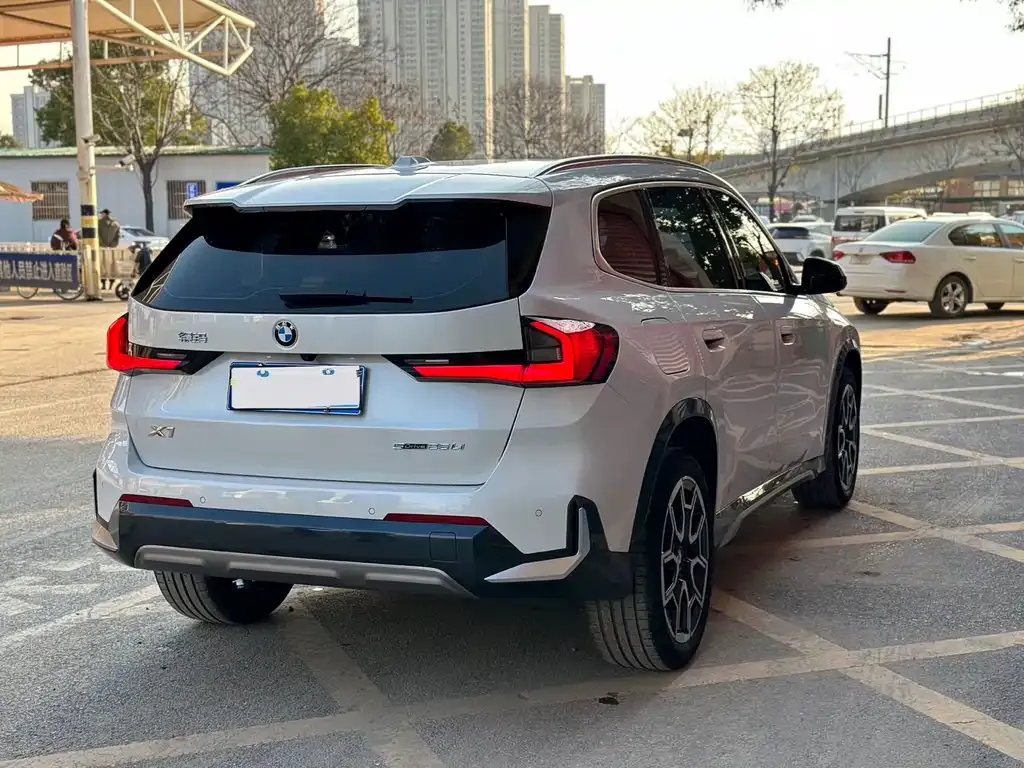 BMW X1 2024 из CN, фото 8