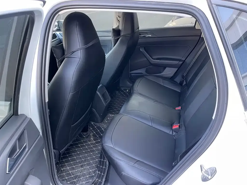 Volkswagen Polo 2023 из CN, фото 3