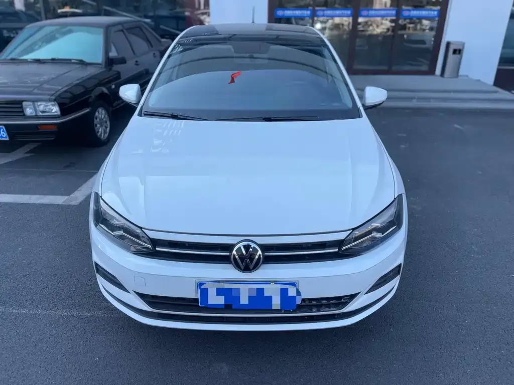 Volkswagen Polo 2023 из CN, фото 4
