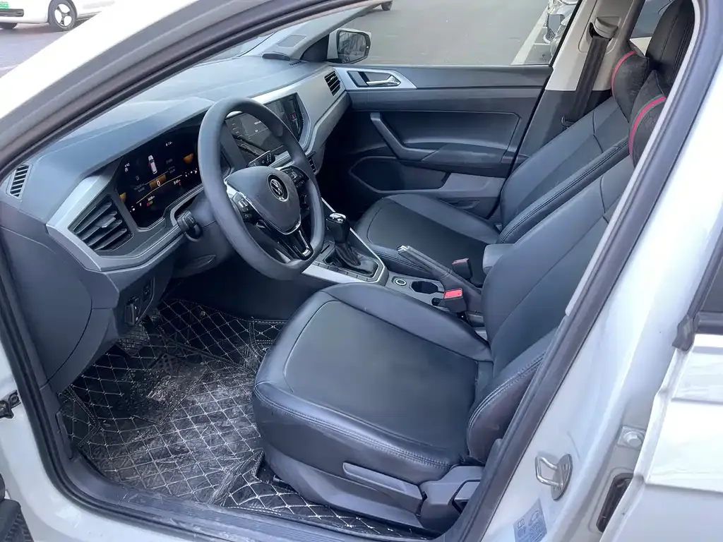 Volkswagen Polo 2023 из CN, фото 6