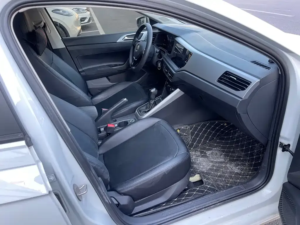 Volkswagen Polo 2023 из CN, фото 7