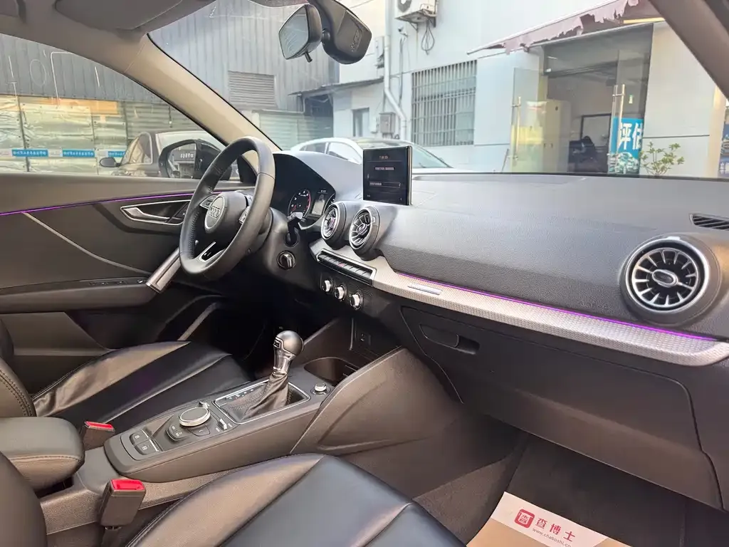 Audi Q2L 2021 из CN, фото 7