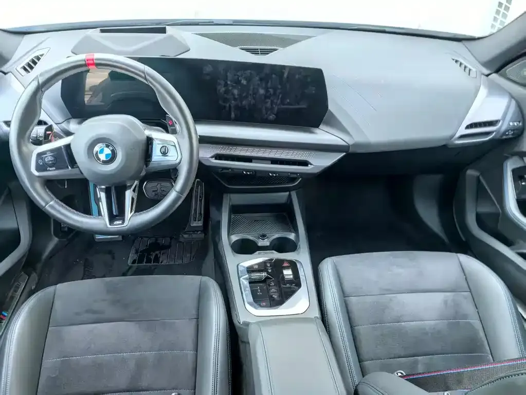 BMW M235L 2025 из CN, фото 5