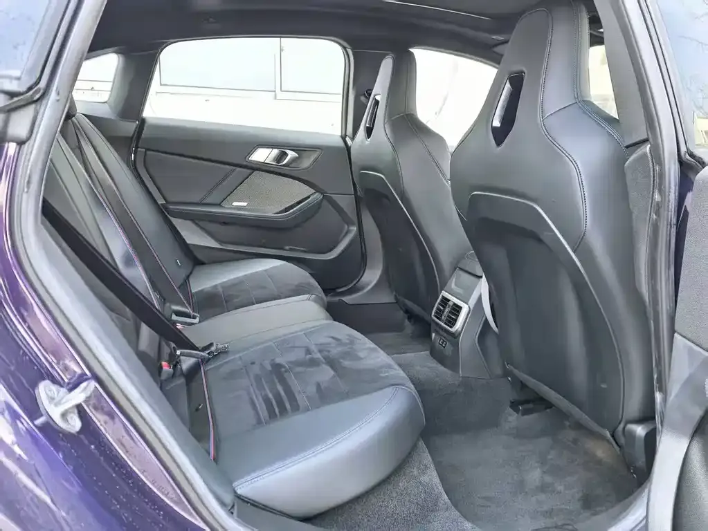 BMW M235L 2025 из CN, фото 9