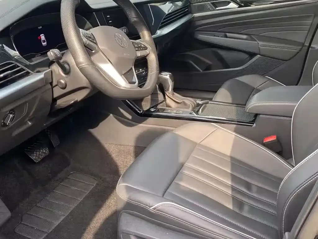 Volkswagen Passat — фото 7