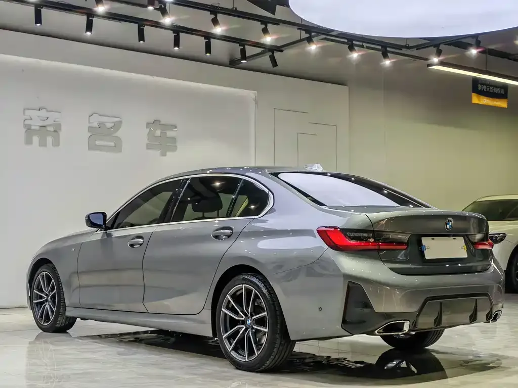 BMW 3 Series 2023 из CN, фото 7