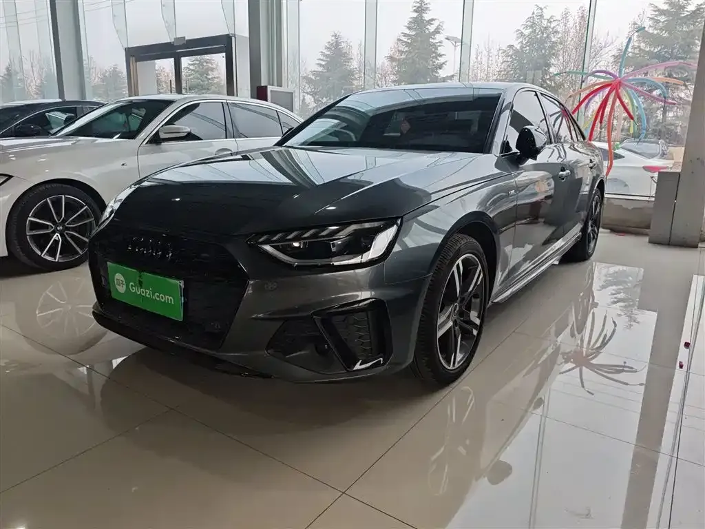 Audi A4L 2022 из CN, фото 9