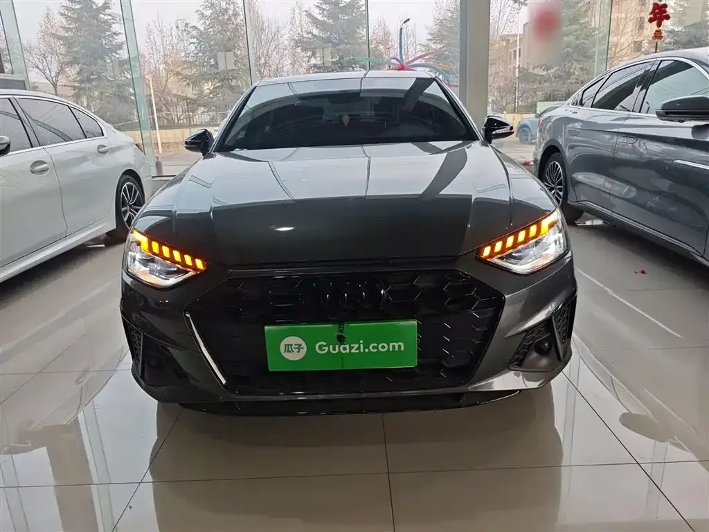 Audi A4L 2022 из CN, фото 6