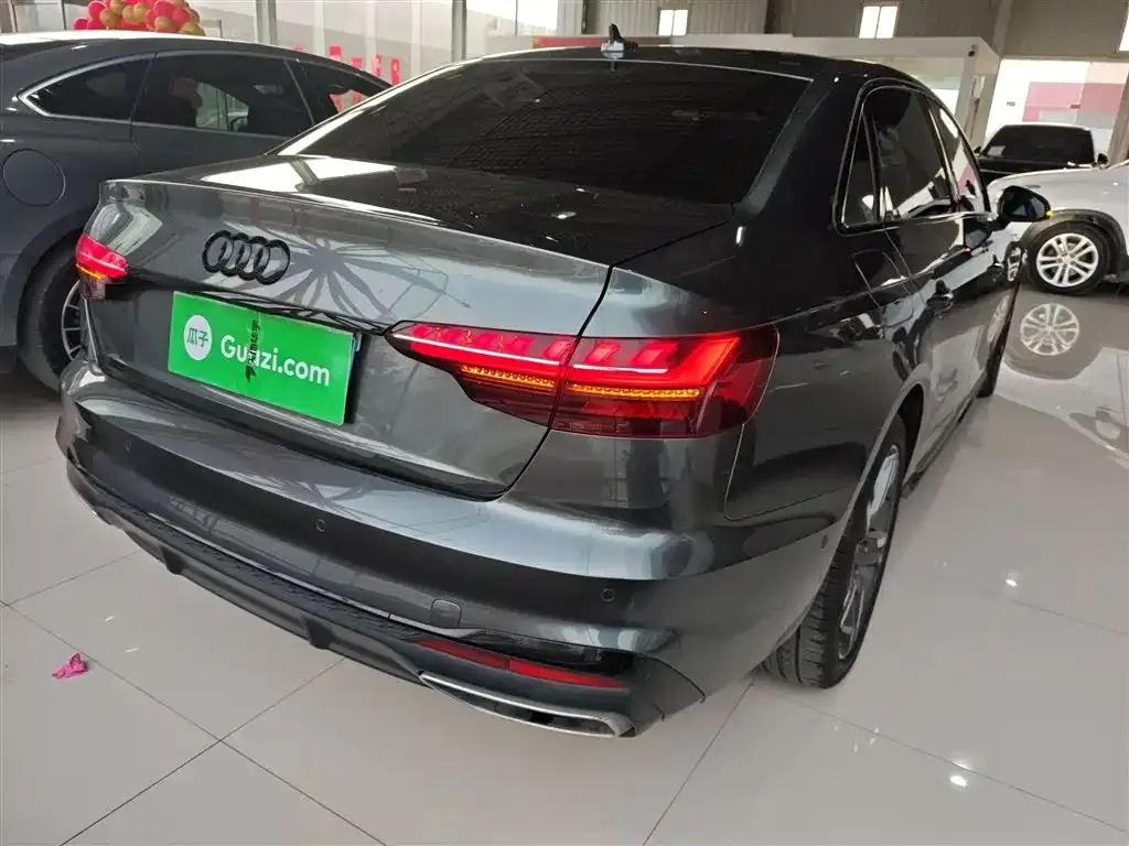 Audi A4L 2022 из CN, фото 7