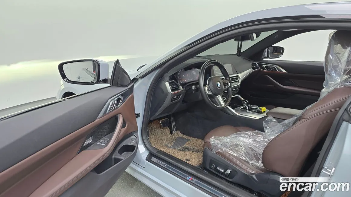 BMW 4-Series 2023 из KR, фото 10