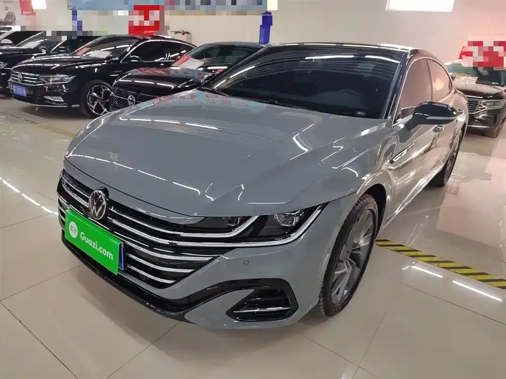 Volkswagen CC 2024 из CN, фото 2