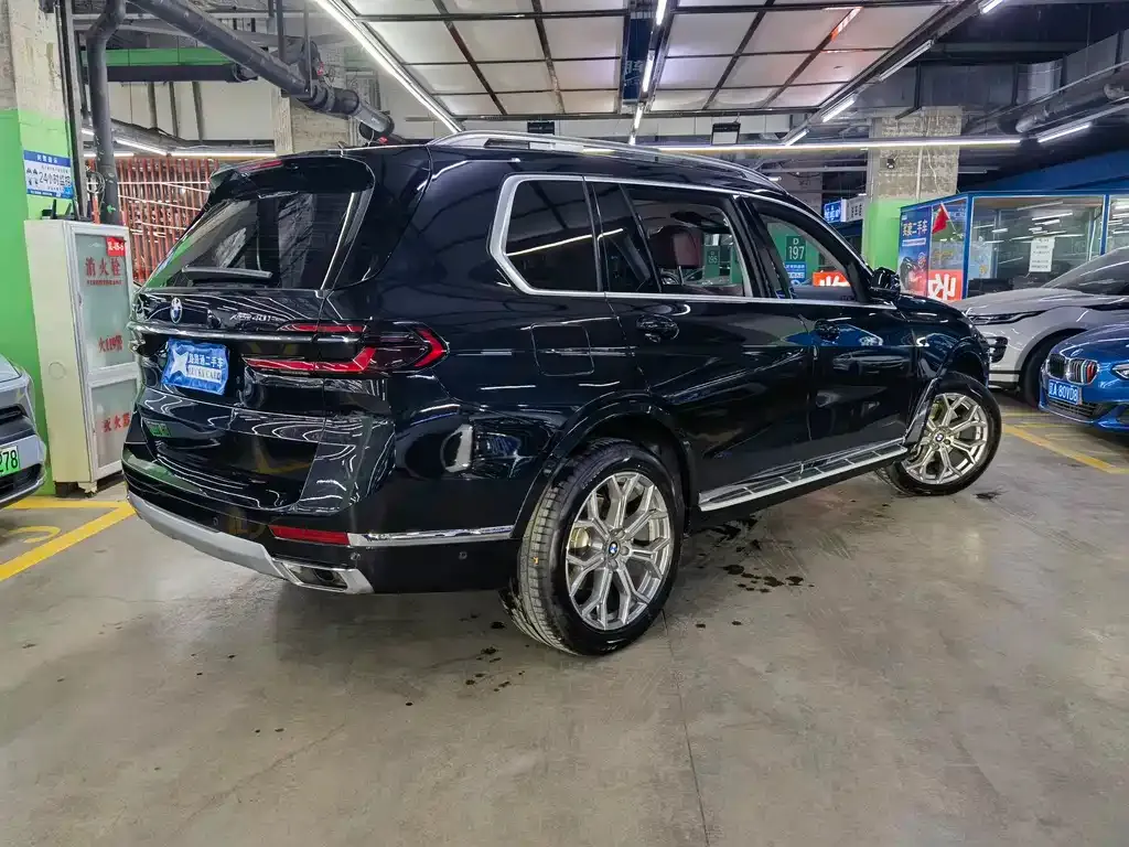 BMW X7 2024 из CN, фото 10