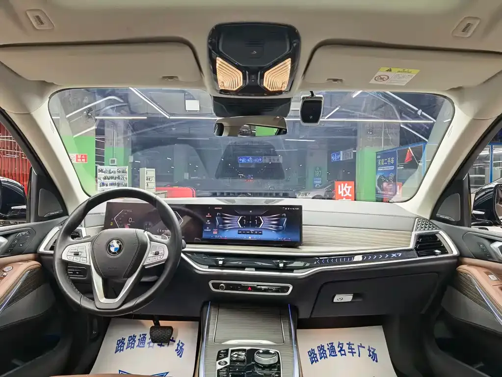 BMW X7 2024 из CN, фото 7