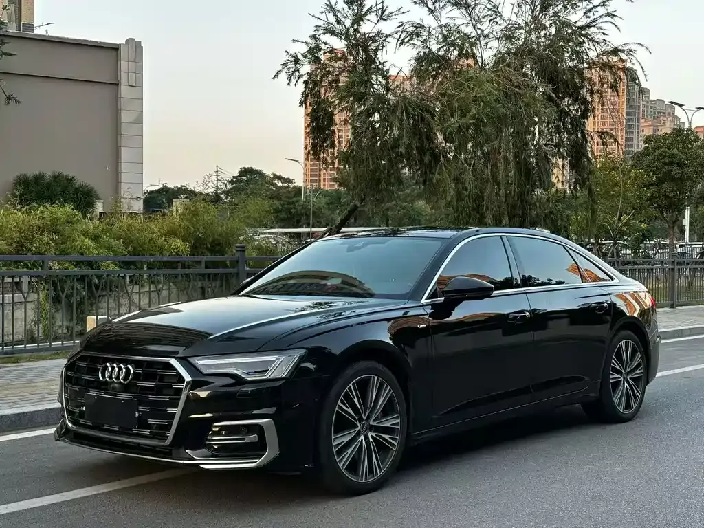 Audi A6L 2022 из CN, фото 1