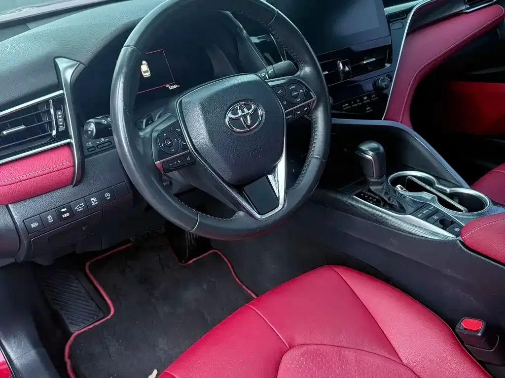 Toyota Camry 2021 из CN, фото 8