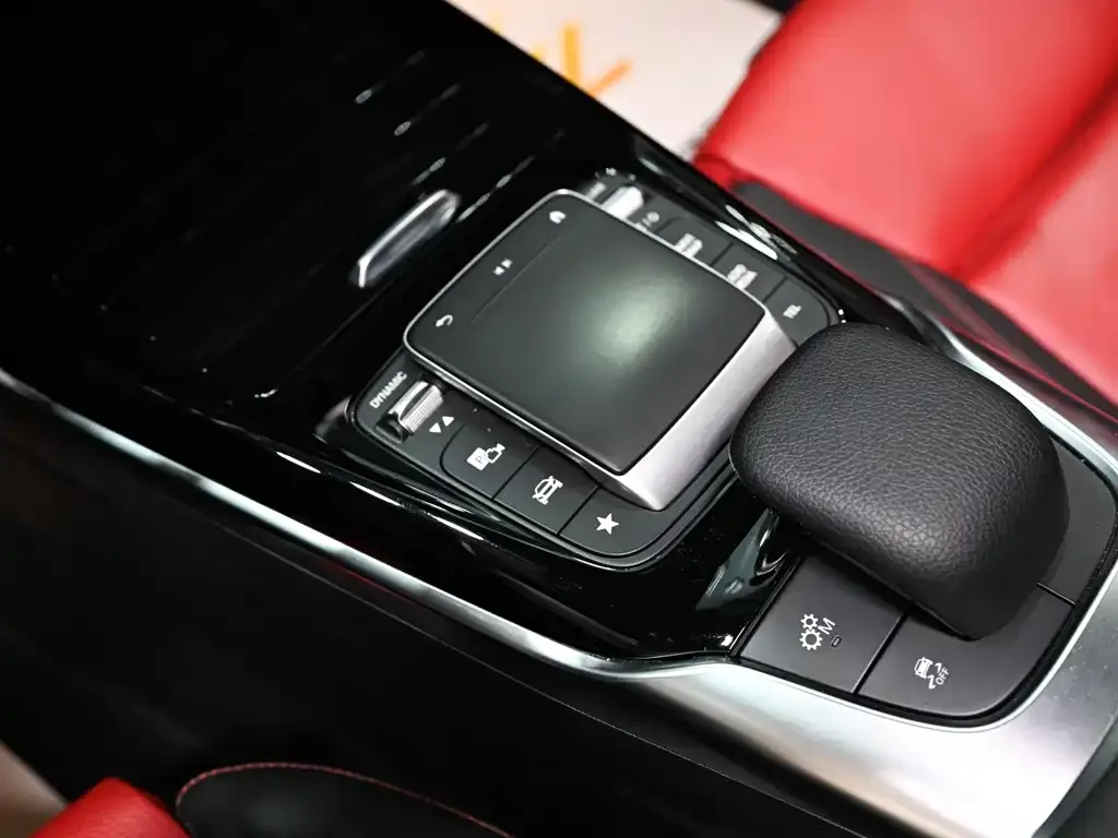 Mercedes-Benz A-Class AMG — фото 8