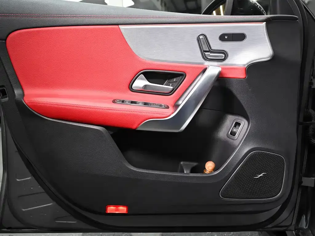 Mercedes-Benz A-Class AMG — фото 10