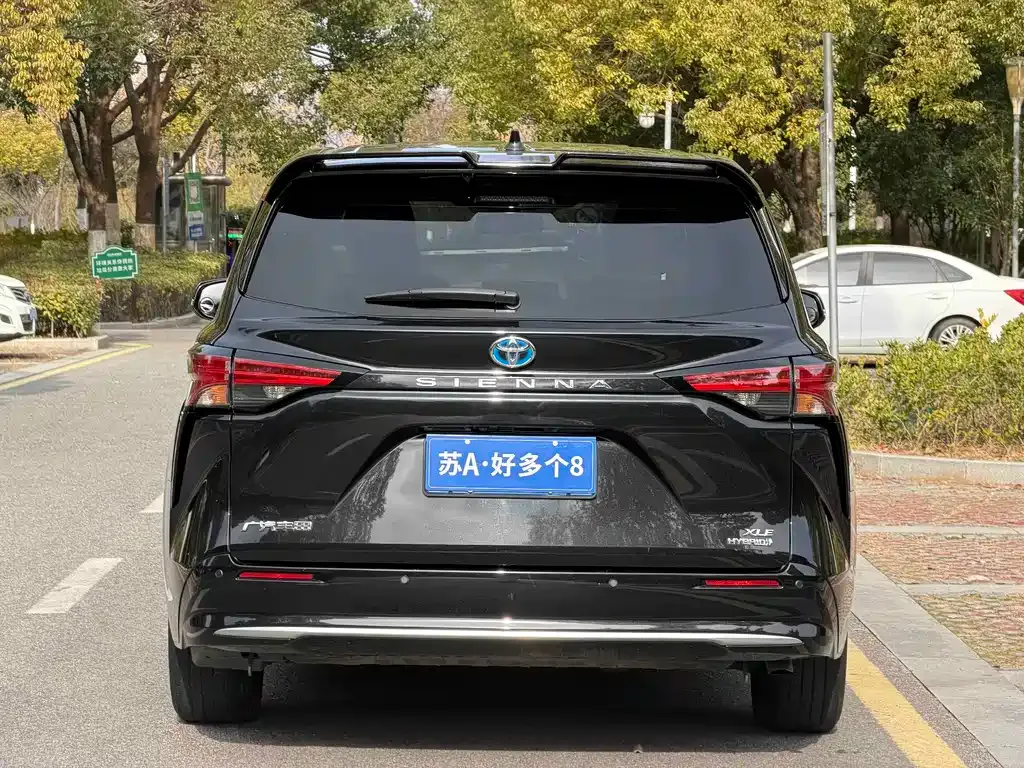 Toyota Sienna 2022 из CN, фото 8