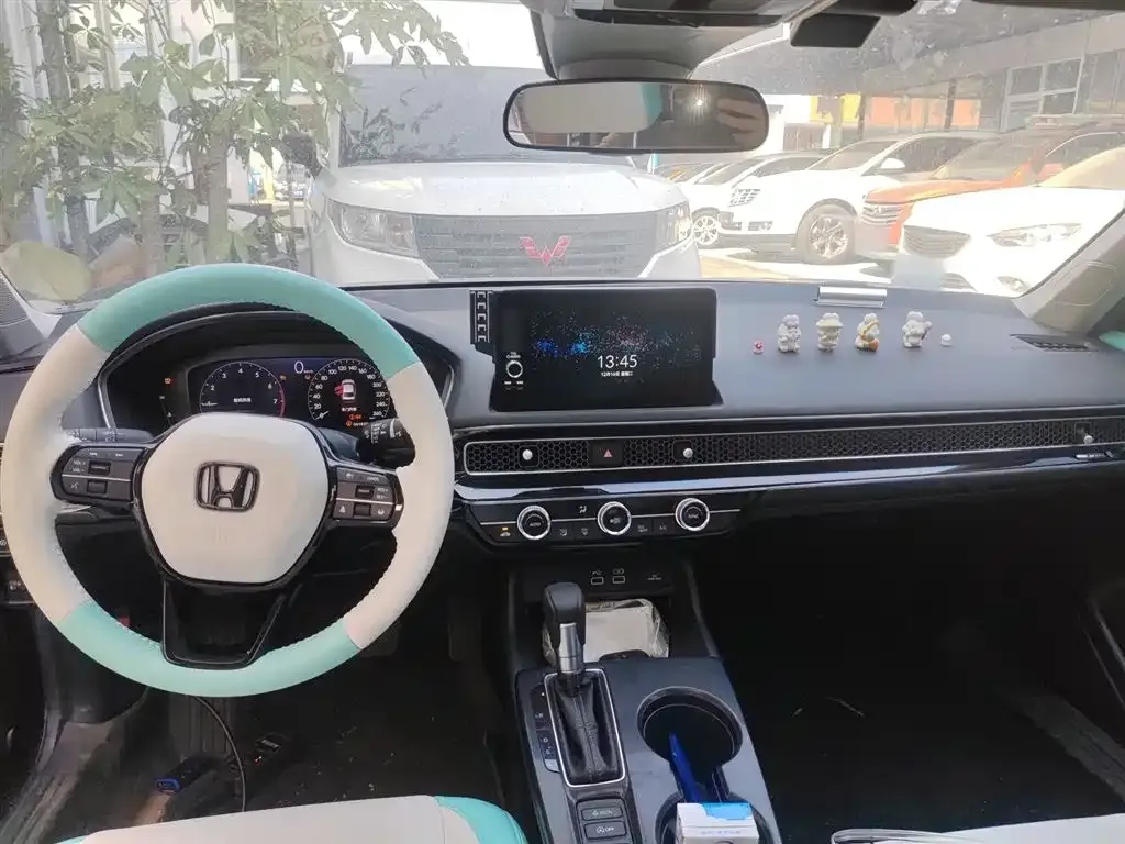 Honda Civic — фото 10
